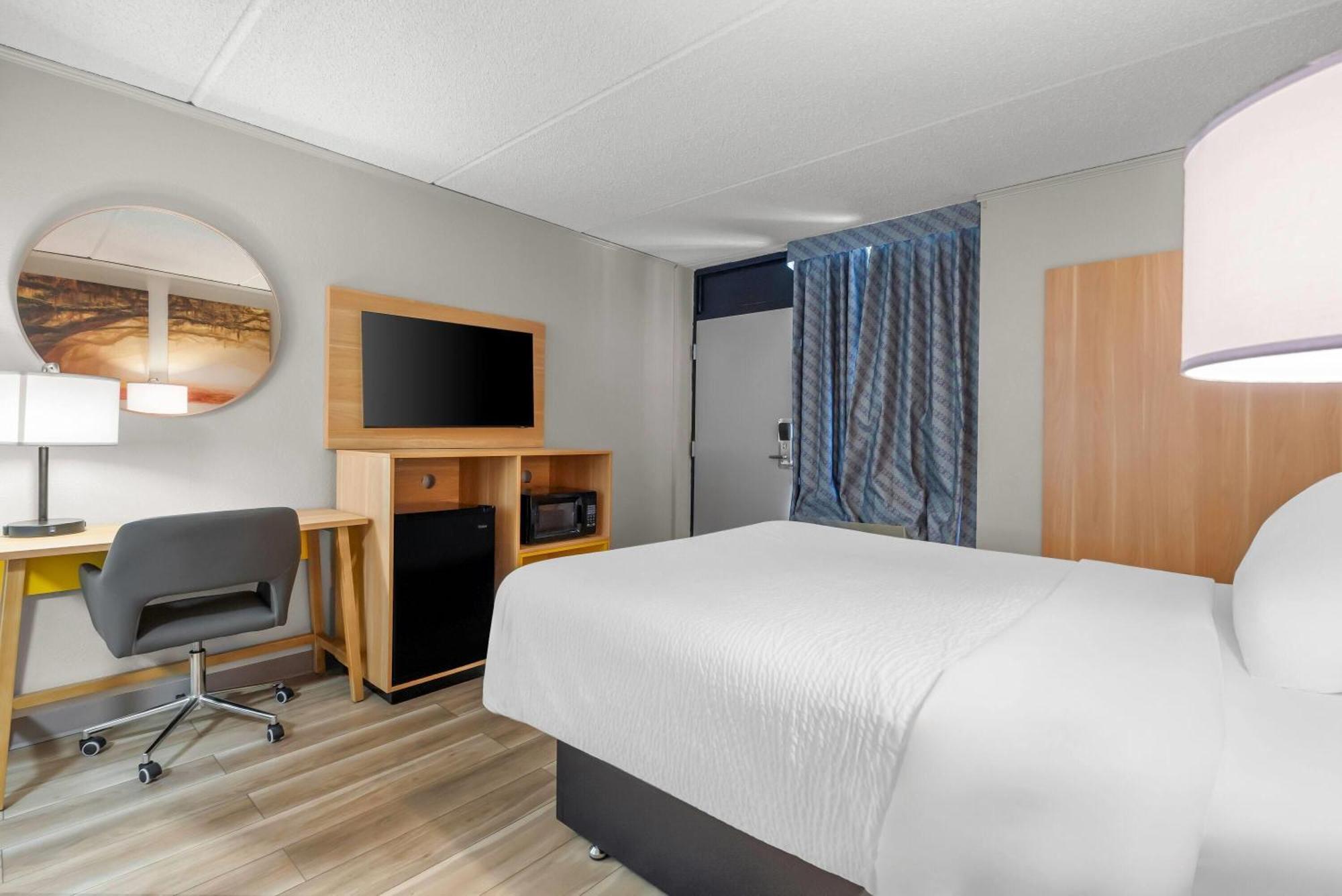 Days Inn By Wyndham Statesboro Extérieur photo
