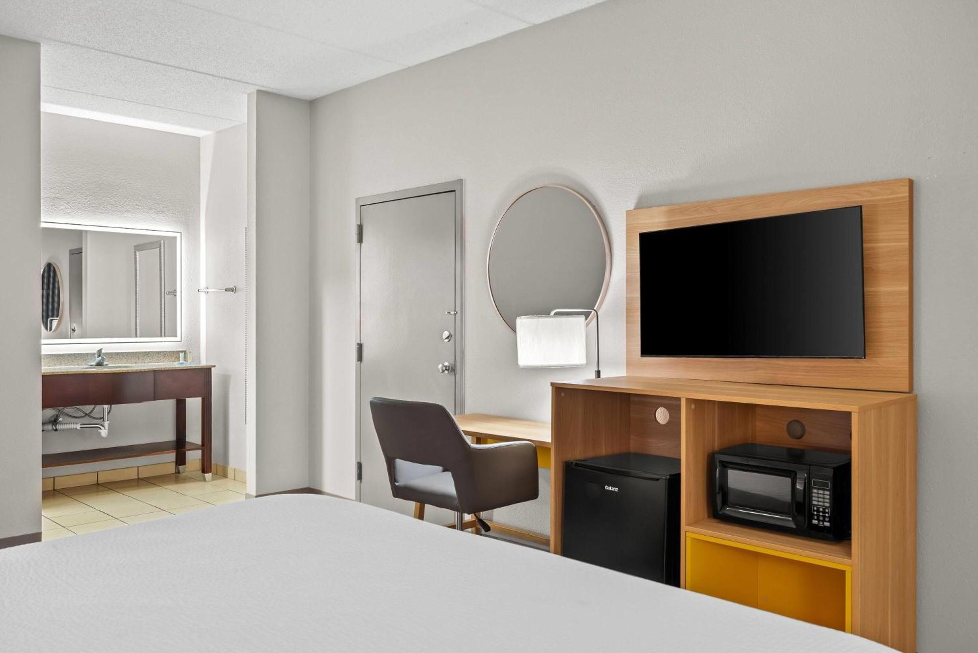 Days Inn By Wyndham Statesboro Extérieur photo
